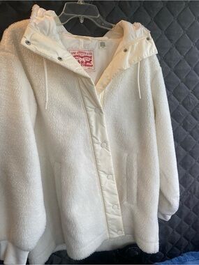Levi's Cream/White Sherpa Hooded Snap Jacket
